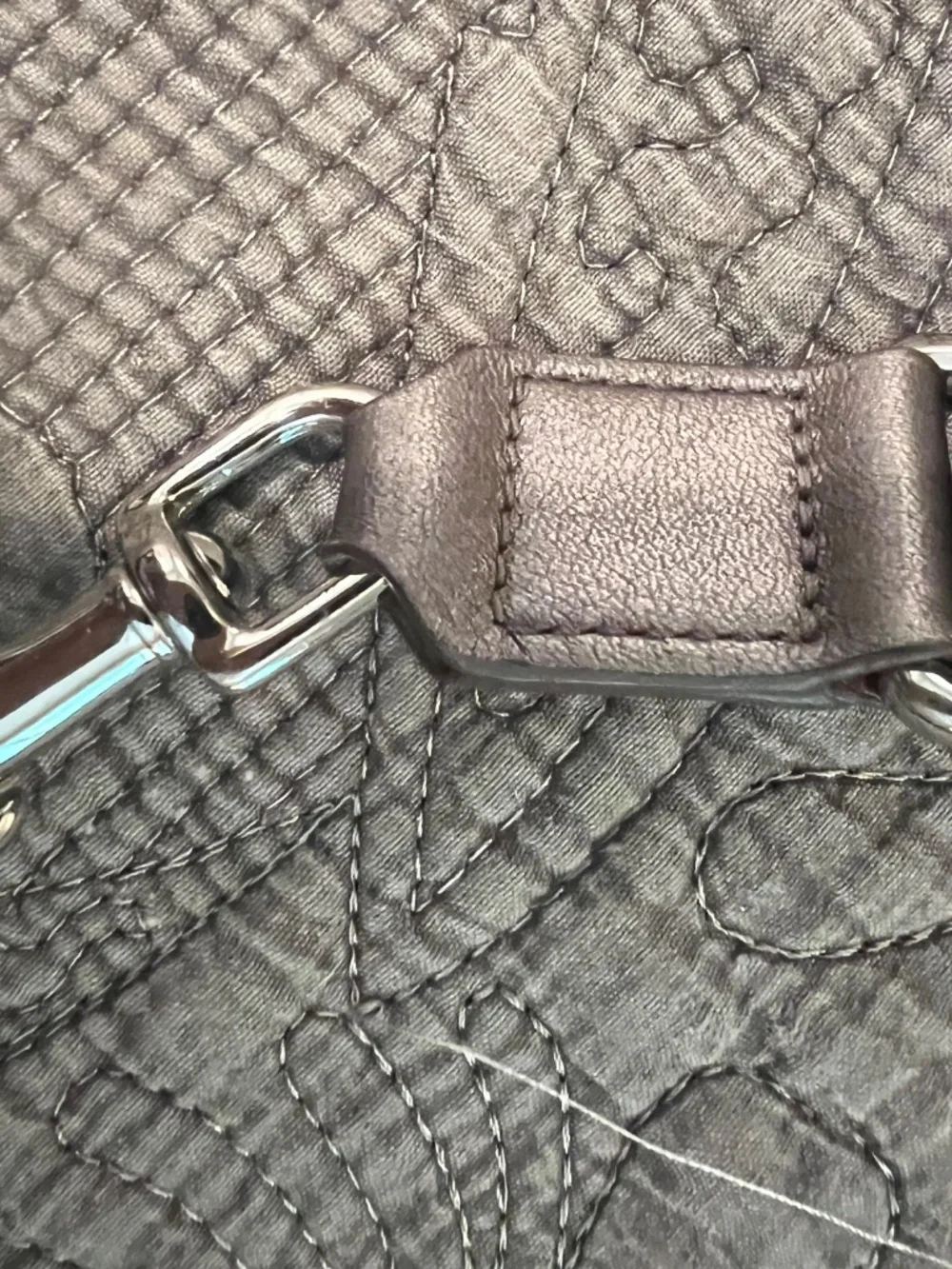Coach Metallic Gun Metal Leather Crossbody Bag w/ Silver Turnlock Nice Inside